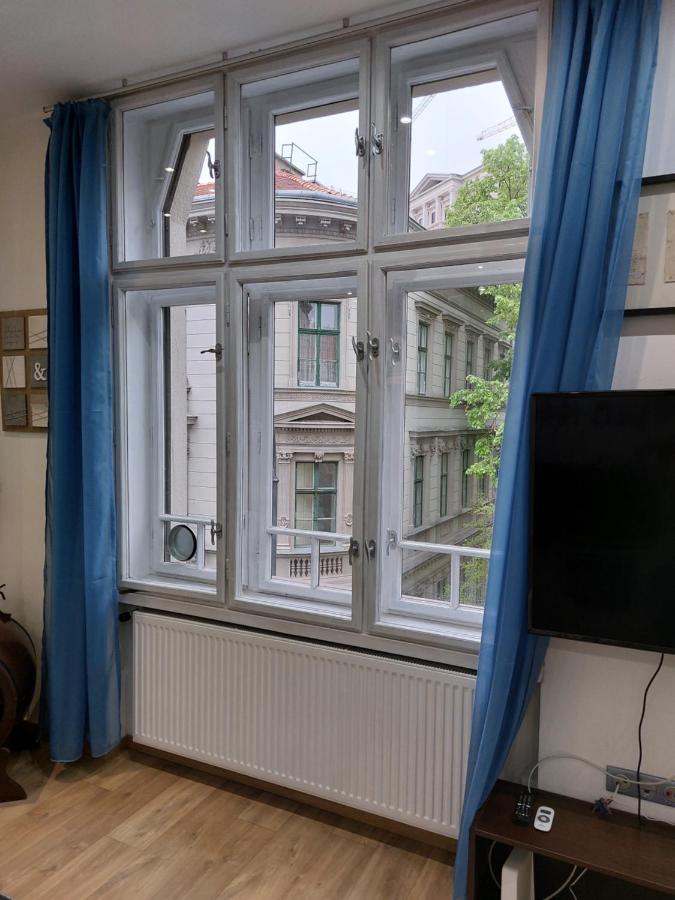 Sunny Studio At The Castle Budapest Exteriör bild
