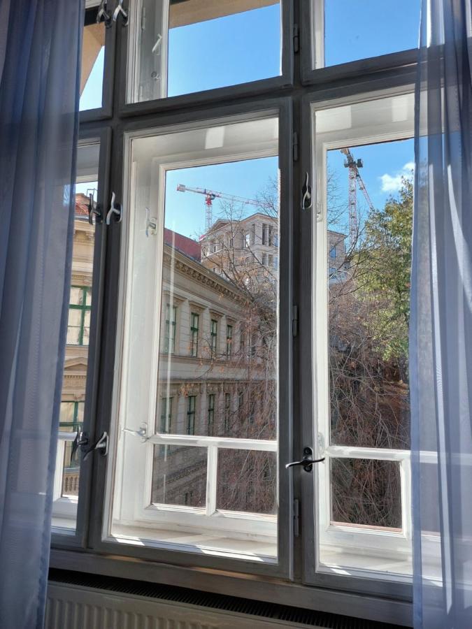 Sunny Studio At The Castle Budapest Exteriör bild